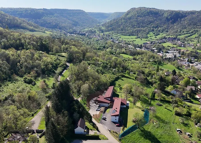 Le Mont Neuf - Chambres Avec Cuisine Au Coeur De La Nature Type Appart\'Hotel - Sanitaires Communs
